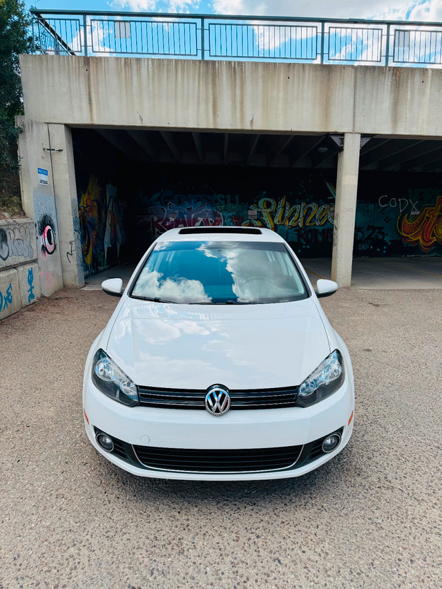 2013 Volkswagen Golf, 4 door Hatchback in Cars & Trucks in Medicine Hat - Image 2