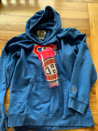 Montreal Canadiens hoodie and Tervis cooler 