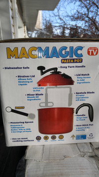 Mac Magic Pasta Pot. Brand new in box. $10 firm (msrp $30+)
