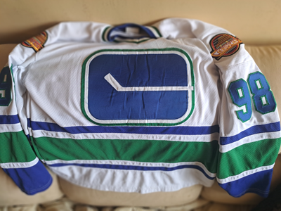 Vancouver Canucks Hockey Team Jersey Stick Vintage Made Canada, View more