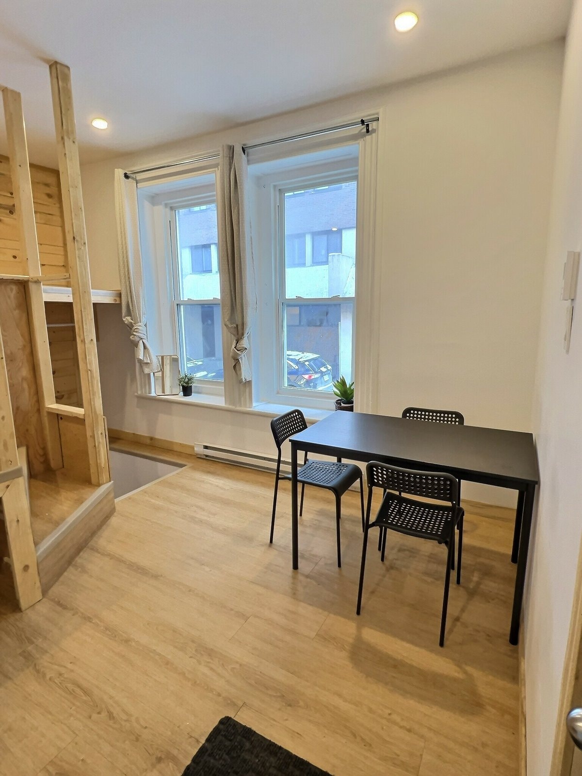 Studio en colocation – Meublé, tout inclus – 850$/mois — photo 2