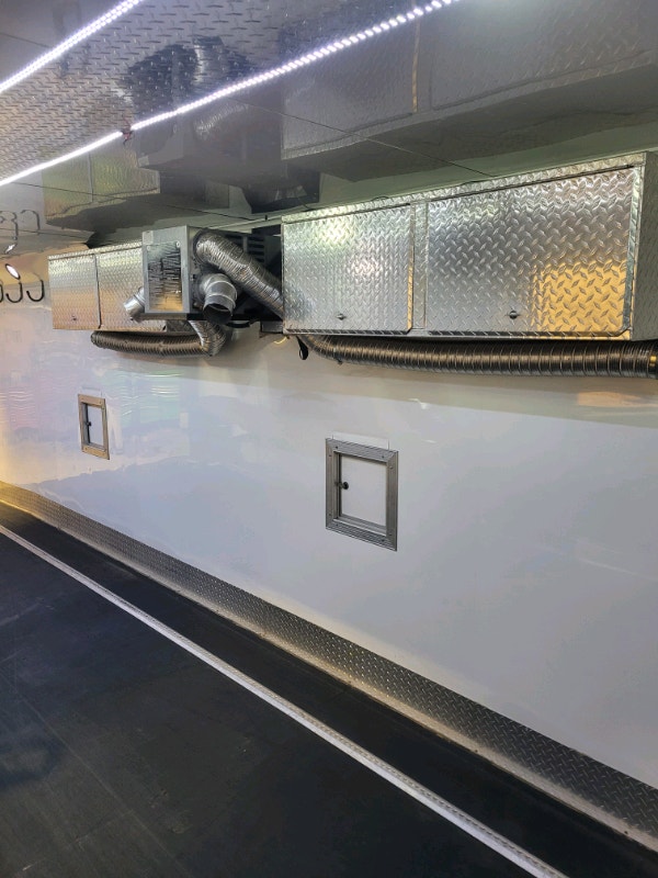 2010 royal xrsled Cargo & Utility Trailers Lethbridge Kijiji