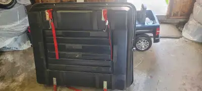 Meant to carry goods on top of car. See measurements in the pictures.