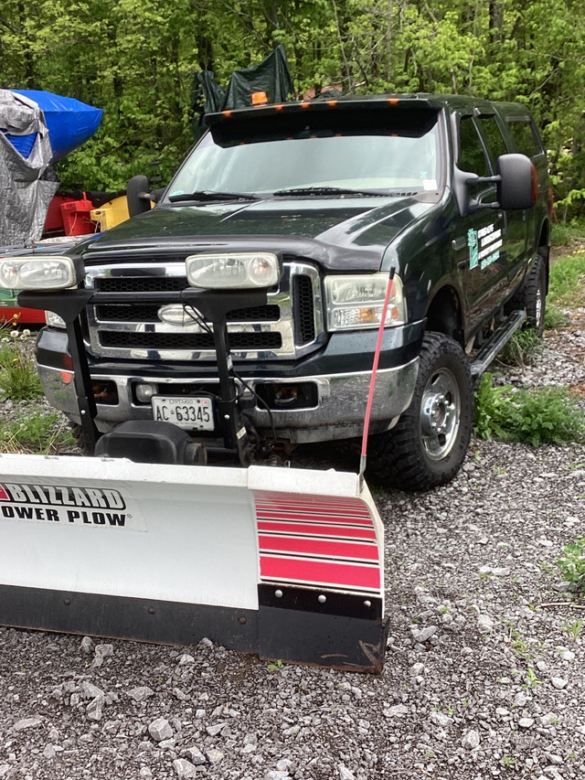 2005 f250 with 8/10 ft powerplow in Cars & Trucks in Belleville