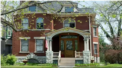 Private buyer (not a realtor = $0 commissions) looking to purchase properties in this area. I am ver...