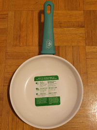 GREENLIFE 7INCH FRYPAN BRAND NEW