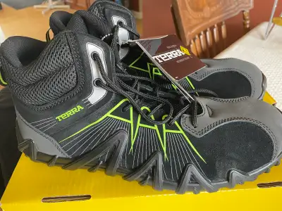 Terra Spider X Unisex Lightweight Composite Toe Mid Work Shoe TR0A4NQDBLL - new, never worn -size 12...