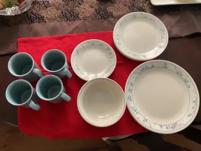 20PCS CORELLE FIRST OF SPRING DINNERWARE SET, View more