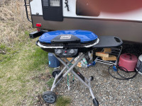 Coleman Excursion Portable 2-Burner Propane Gas BBQ with a Foldi