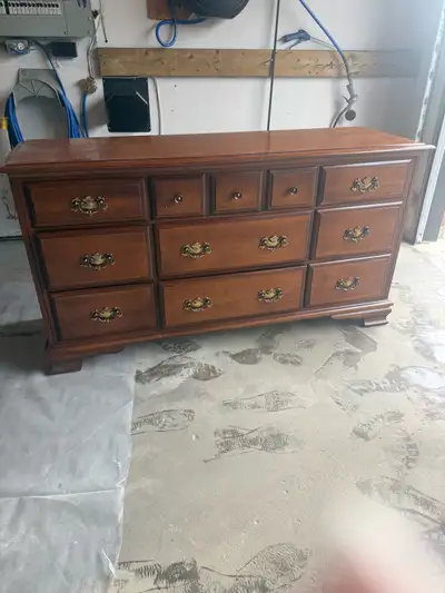 3 piece traditional bedroom set, View more