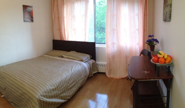 Near McGill Everything included Furnitured Studio for Rent !!! — photo 1