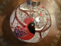 Beautiful Vtg Hand Crafted & Painted Christmas Tree Ornament