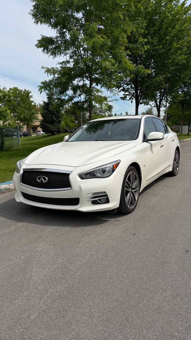 2015 INFINITI Q50 — photo 2
