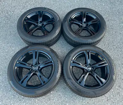 *4x Audi Q7 / SQ7 / Q8 And Q8 E-Tron Sportback 20 Inch OEM Gloss Black Rims (Perfect Condition). Fro...