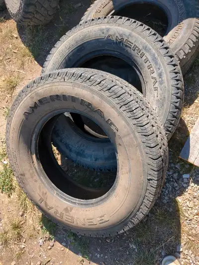 lt235/80R17 general ameritrac tires 2 available brand new condition $200 pick up bow Island