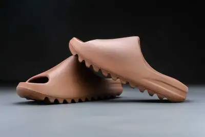 New Men's Adidas Yeezy Slide Flax Size 12 $220, View more
