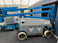 Génie Nacelle à flèche articulée / Articulated boom lift