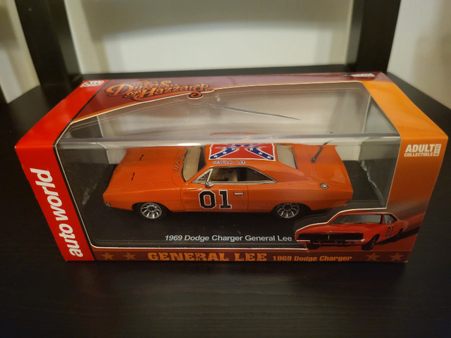 Auto World - 1969 Dodge Charger General Lee - Read Description in Toys & Games in Mississauga / Peel Region