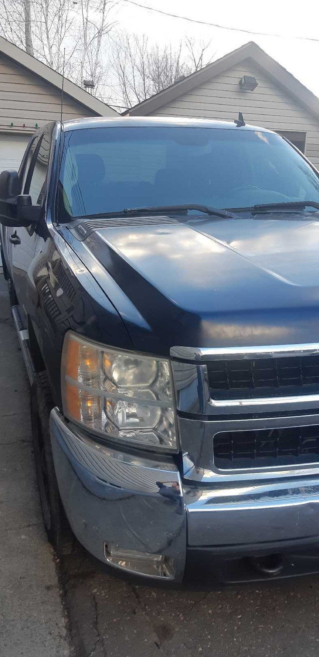 2010 Chevrolet 2500HD  in Cars & Trucks in Sudbury - Image 2