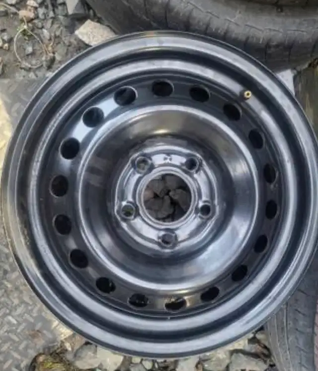 Steel wheels 15” Toyota Corolla