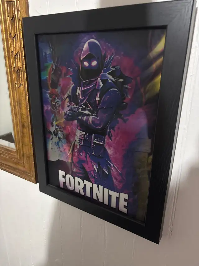 cadre Fortnite in Other in Québec City - Image 4
