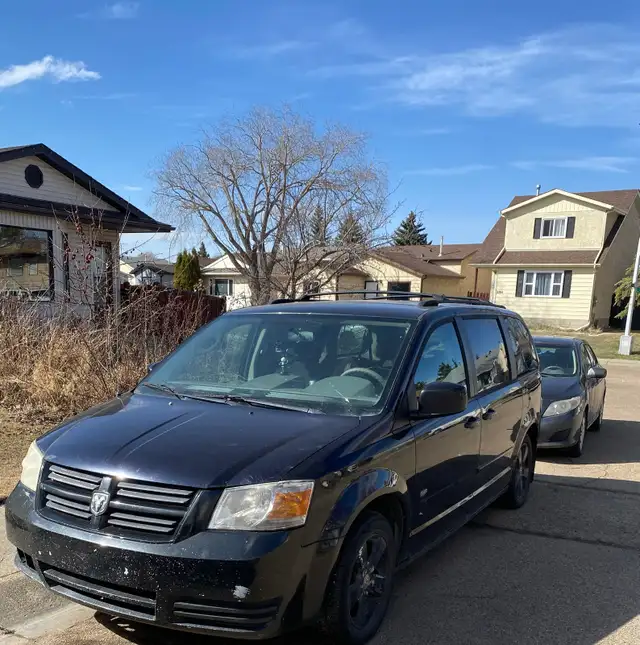 Dodge caravan 452025911094159360