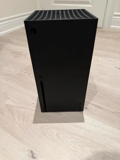 XBOX Series X - Like New, View more