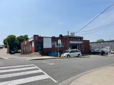 Investor/Owner User Opportunity to acquire a corner brick free standing industrial/commercial buildi...