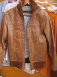 WOMAN'S LEATHER JACKETS