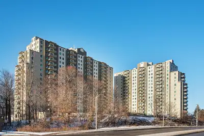 Fully Furnished Student Apartments – Steps from Conestoga Colleg