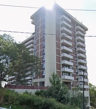 1 Bedroom All inclusive Condo Caledonia / Eglinton