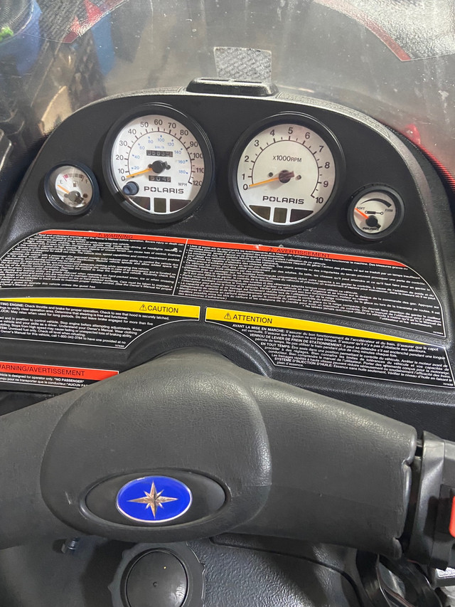 2000 Polaris xc 700 Deluxe Snowmobiles Barrie Kijiji