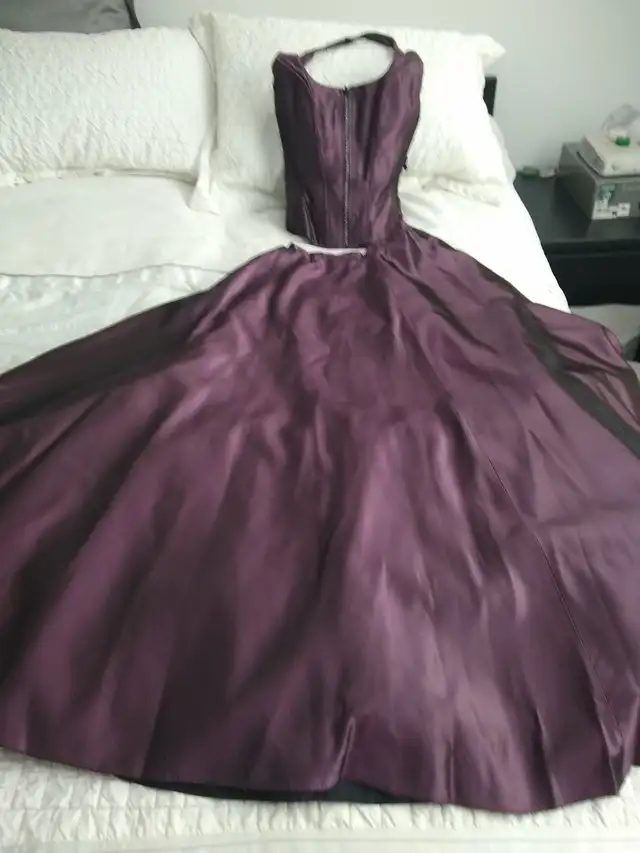 Robe de Soirée in Women's - Dresses & Skirts in Québec City - Image 2