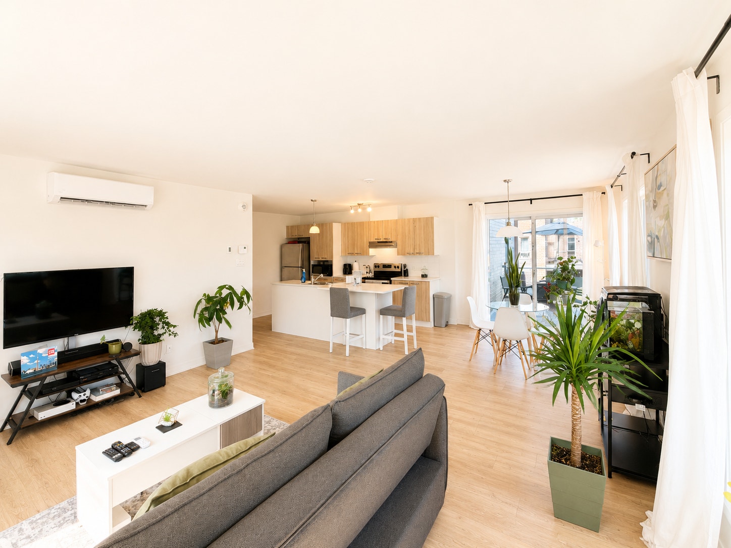 Appartement de 2 chambres et 1 salle de bain — photo 1