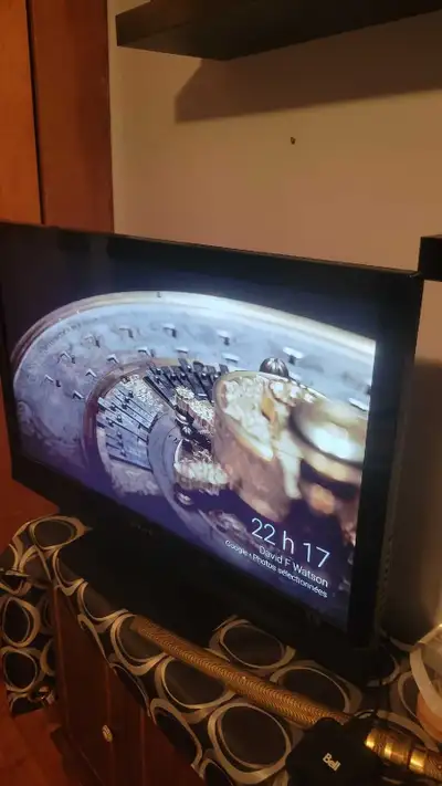 Televiseur Dynex 40 pouces, View more