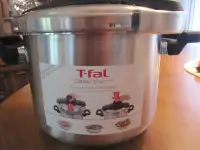T-fal  Clipso 6 L Pressure Cooker