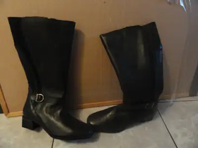 BOTTES POUR DAME, View more