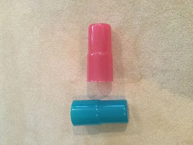 Tupperware, 2 Snack Containers,  Jug in Kitchen & Dining Wares in Vancouver - Image 3