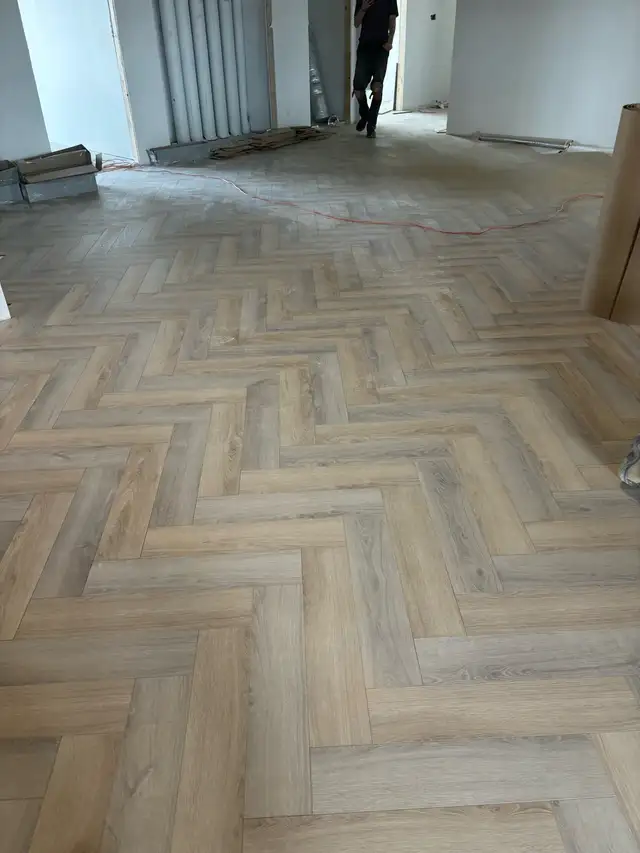 Floor installation *Over 20 years of experience *62864742268929123