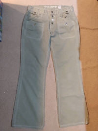 Guess Mens Semi Boot-cut Jeans 33x31 (2 pairs)