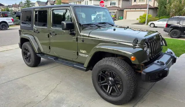 2015 Jeep wrangler unlimited sahara 