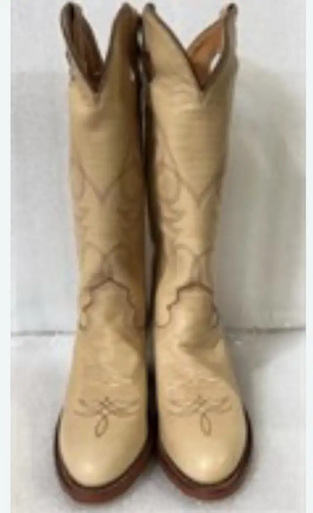 Brand New Go Western Stampede Leather Cowboy Boots in Men's Shoes in Calgary - Image 6