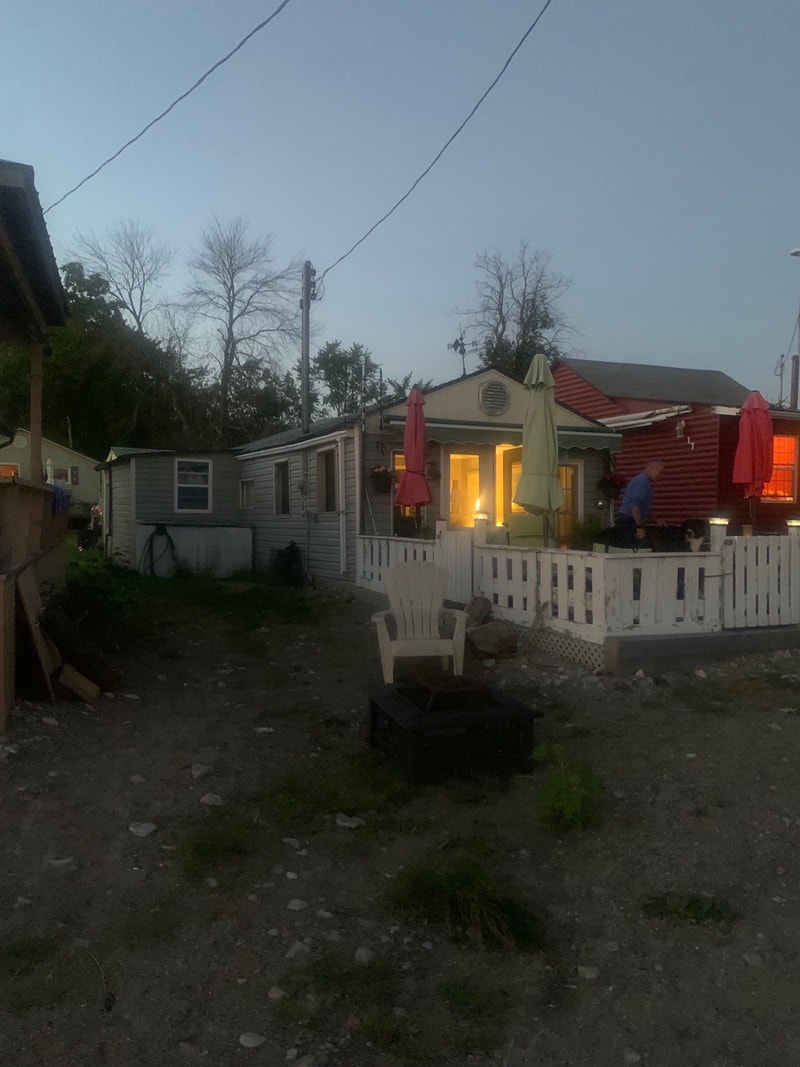 Beautiful Beach house Houses for Sale Hamilton Kijiji