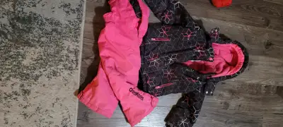 OshKosh size 2 (18 y/olds), View more