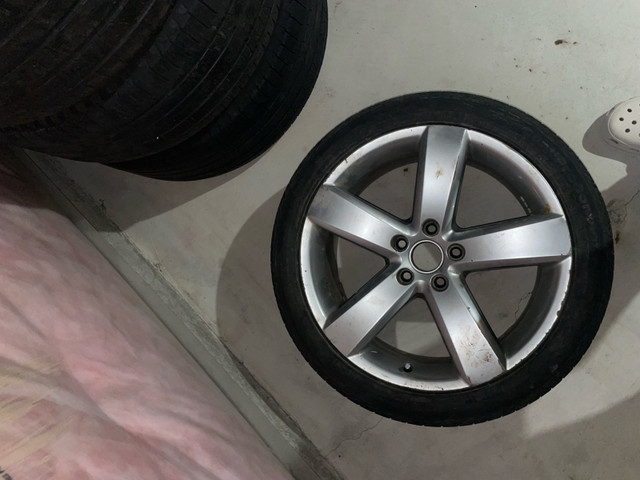 Vw Passat cc spare tire  in Tires & Rims in Oshawa / Durham Region - Image 2
