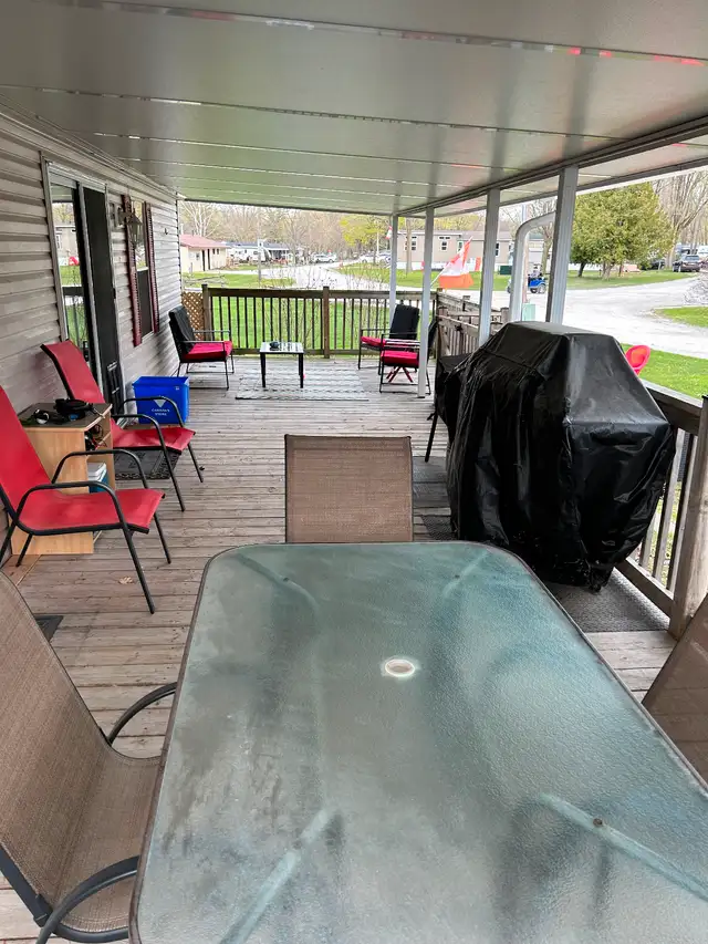 2010 Northern Cottage Escape mobile home in Park Models in Grand Bend - Image 10