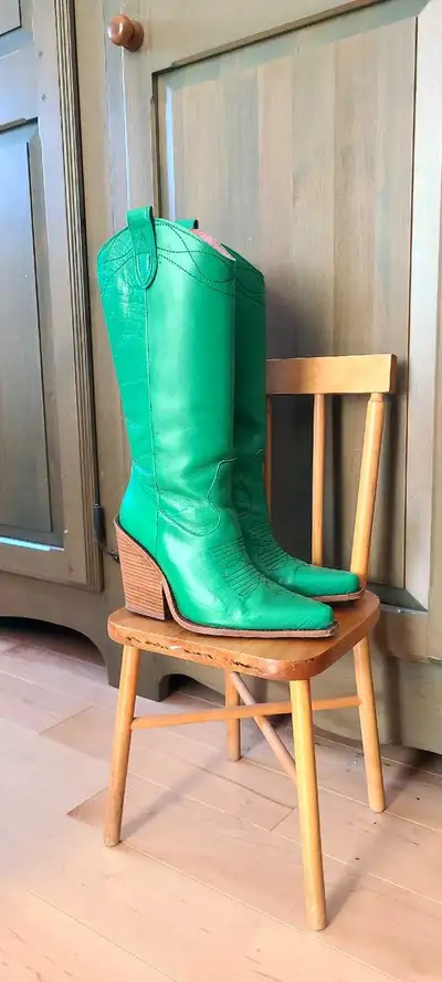 Bottes cowboy femme, View more