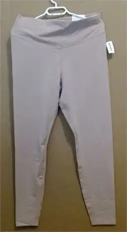 Old Navy Women's Extra High-Waisted PowerChill Leggings Sz: XL, View more