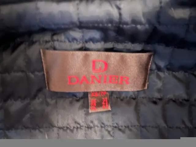 Danier Genuine Leather Coat (XS) in Men's in Oshawa / Durham Region - Image 6