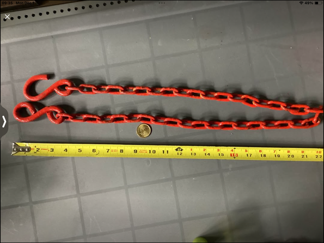 Chain with hooks at both ends in Other in Belleville - Image 2